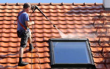 roof cleaning Street